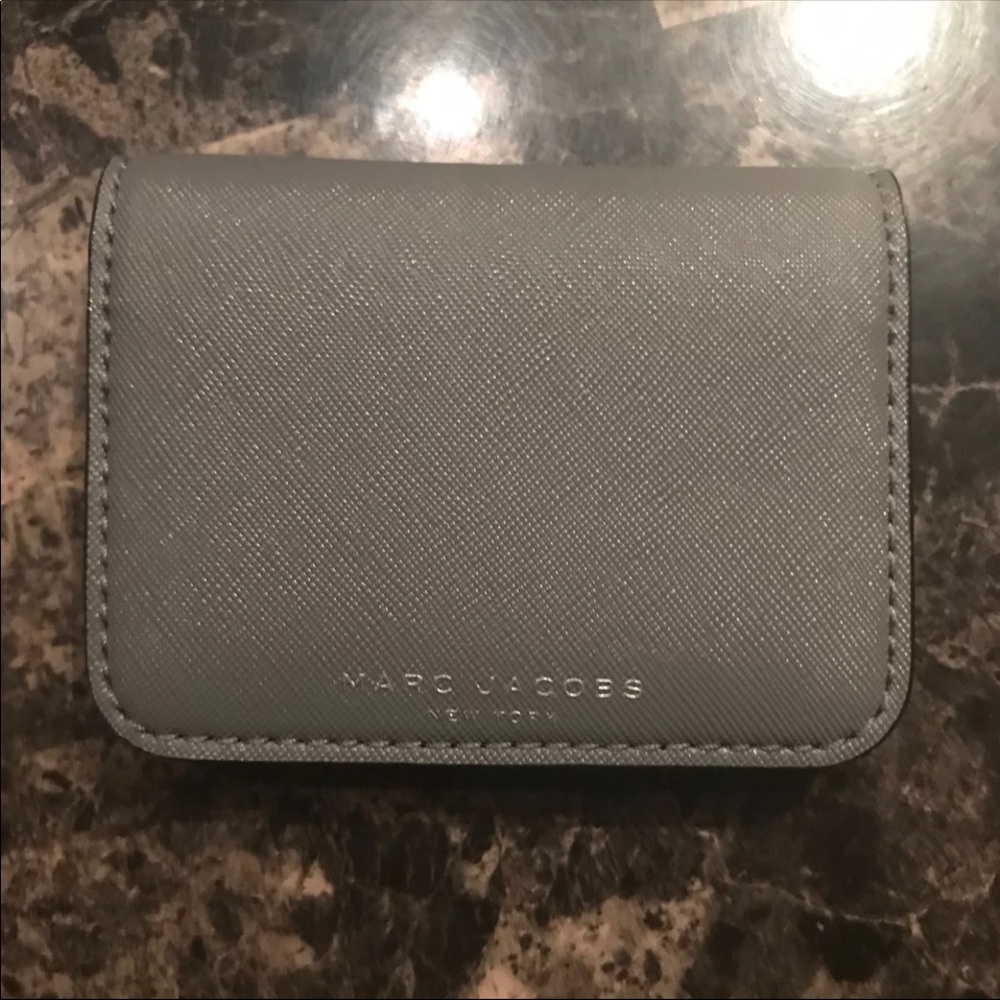 🆕 mini Marc Jacobs card holder